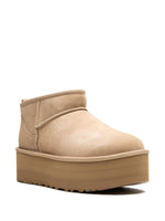 Ugg Australia Classic Ultra Mini Platform boots