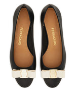 Ferragamo With Heel Black