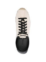 JACQUEMUS Sneakers Beige